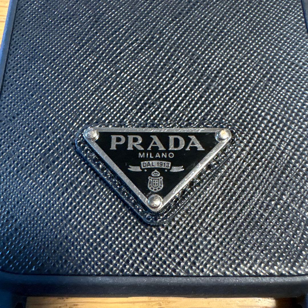 PRADA ブラック iPhoneケース