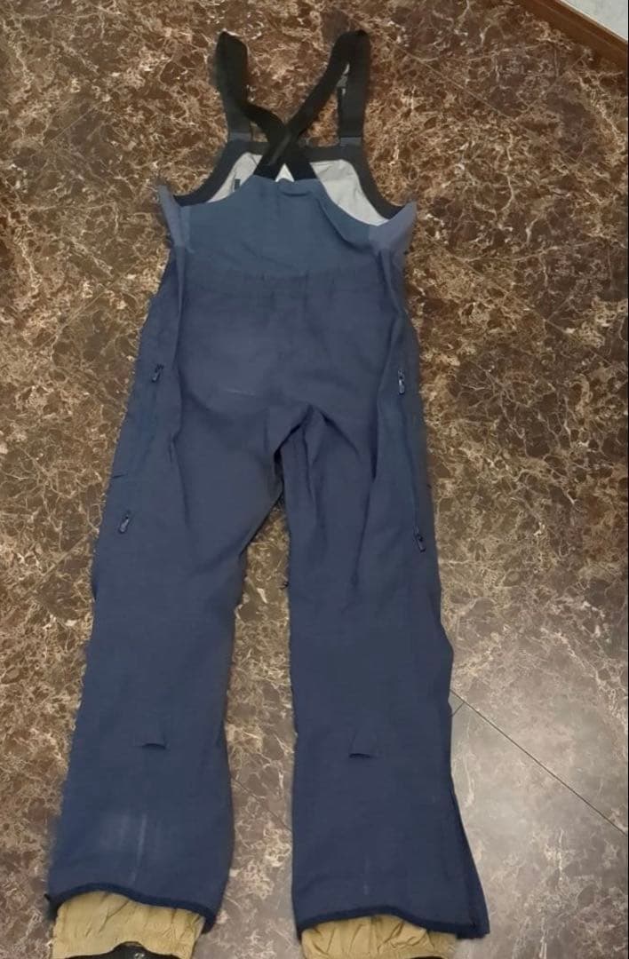 ラビットBURTON ak バートン ビブパンツ Gore-Tex