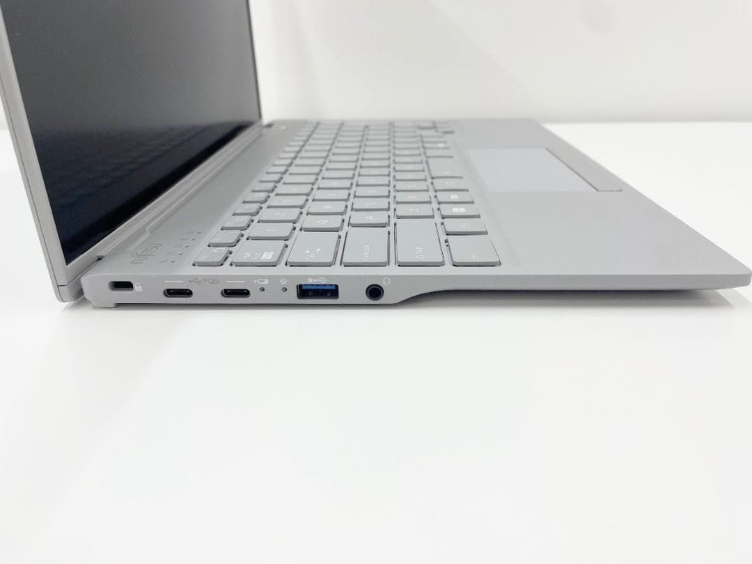 富士通LIFEBOOK WU2/H1 FMVUH01001 2023年14インチ