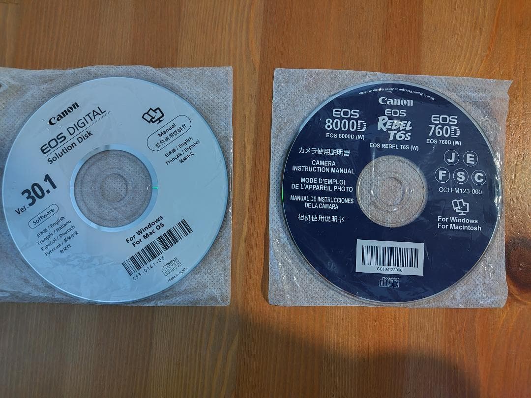 EOS 8000D EF-S18-135 IS STM レンズキット+SDカード