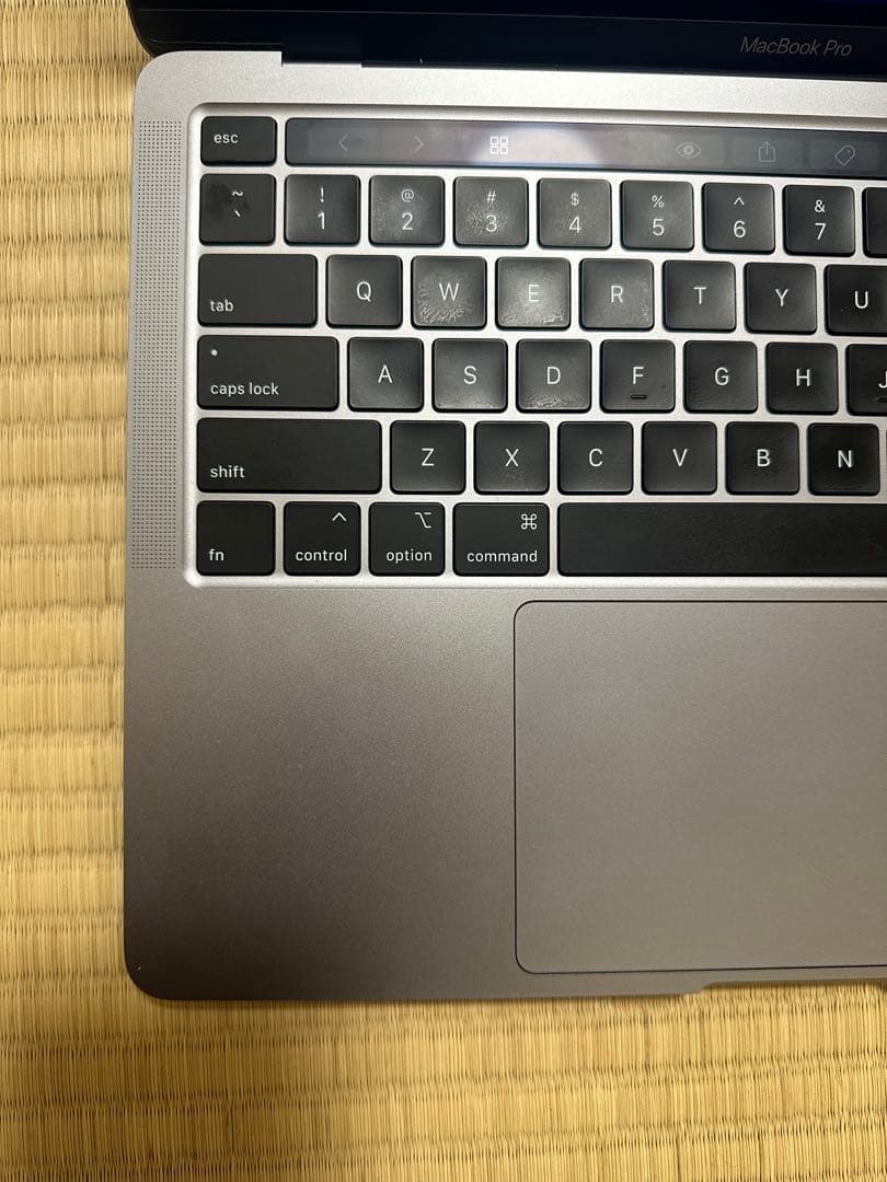 Macbook pro 2020 13イン 専用米倉和希