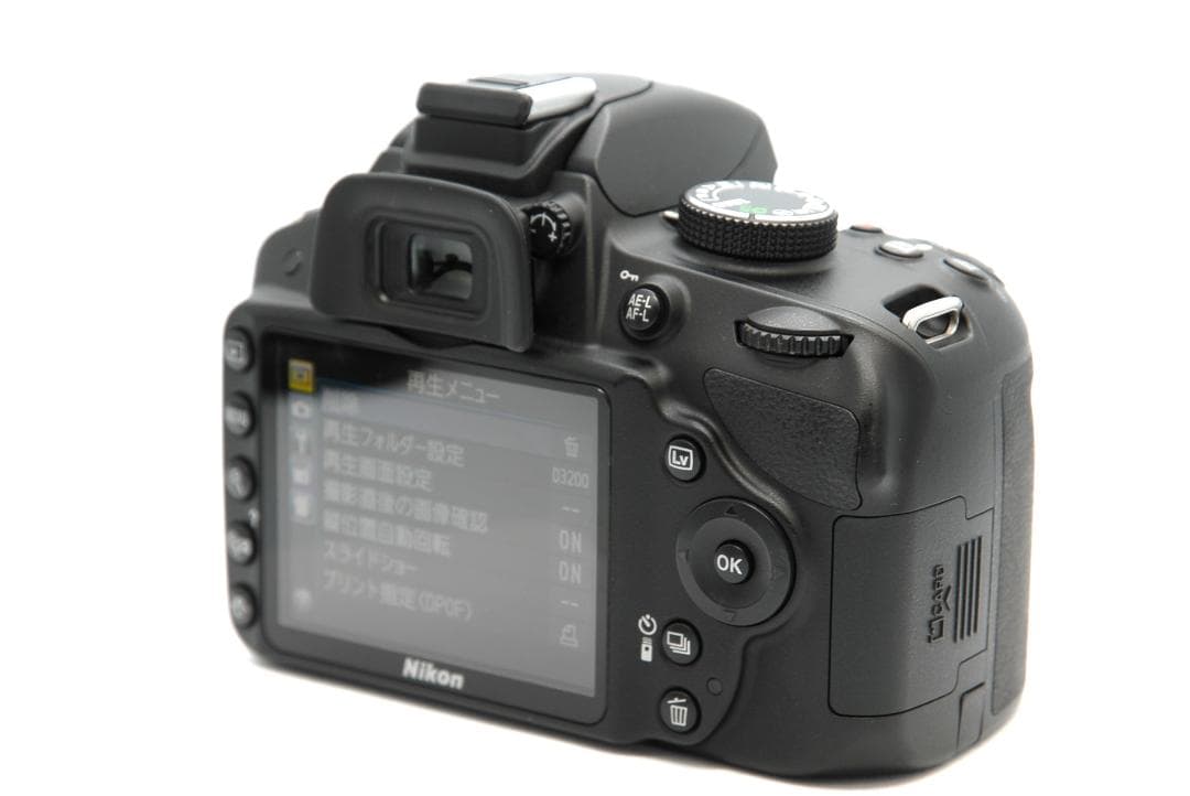 Nikon D3200 レンズキット 559枚 極少ショット 動作OK