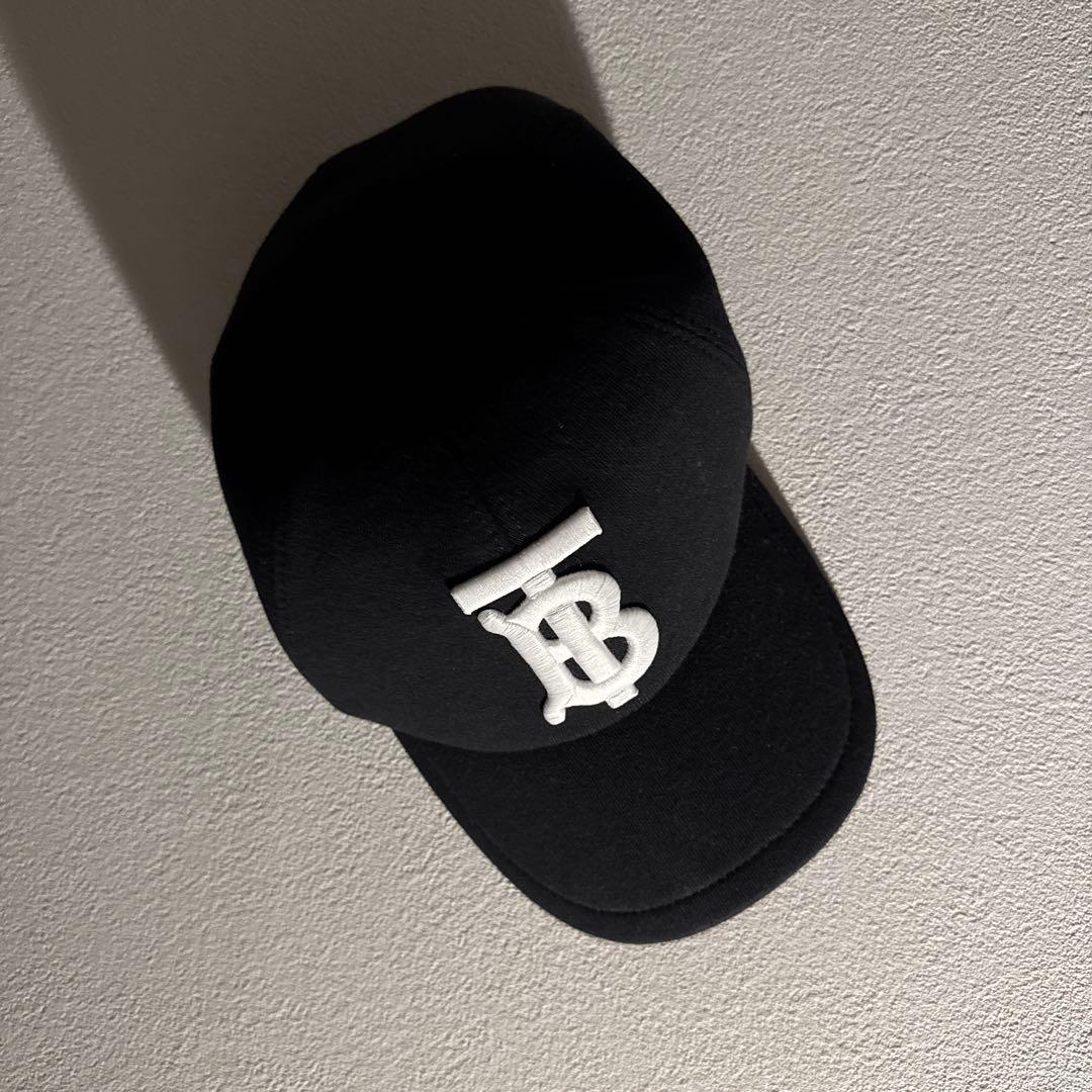 BURBERRY ブラック キャップ L