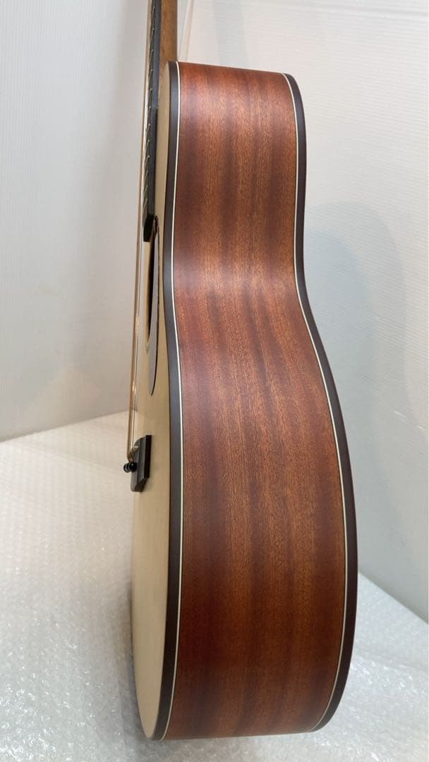 Aria アコースティックギター　ARIA-101MTN