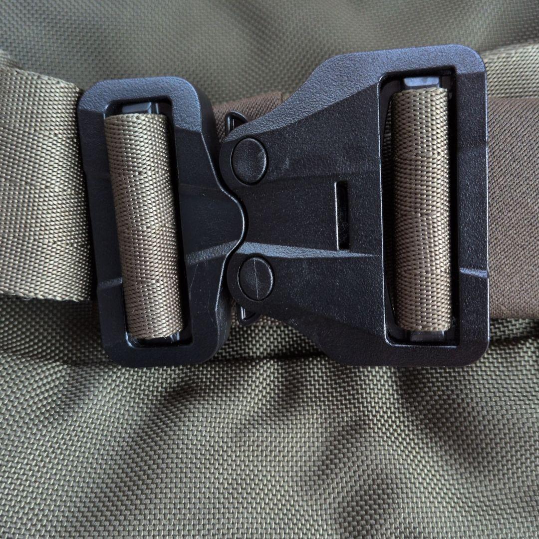 Moto x Cloth　BRIEFING MASTAR POD