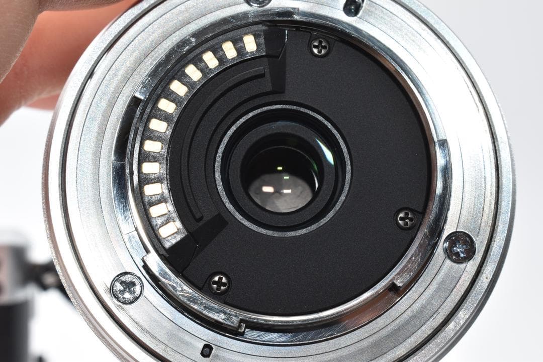 ニコン Nikon 1 J5 シルバー 10-30mmレンズキット