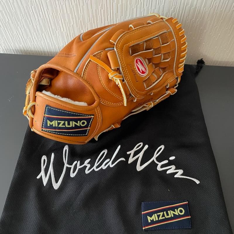 MIZUNO World Win 赤カップ 硬式グローブ