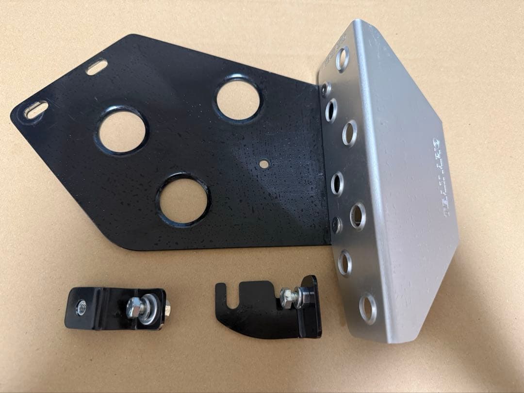 TEAM APIO ジムニーMT用　フットレスト