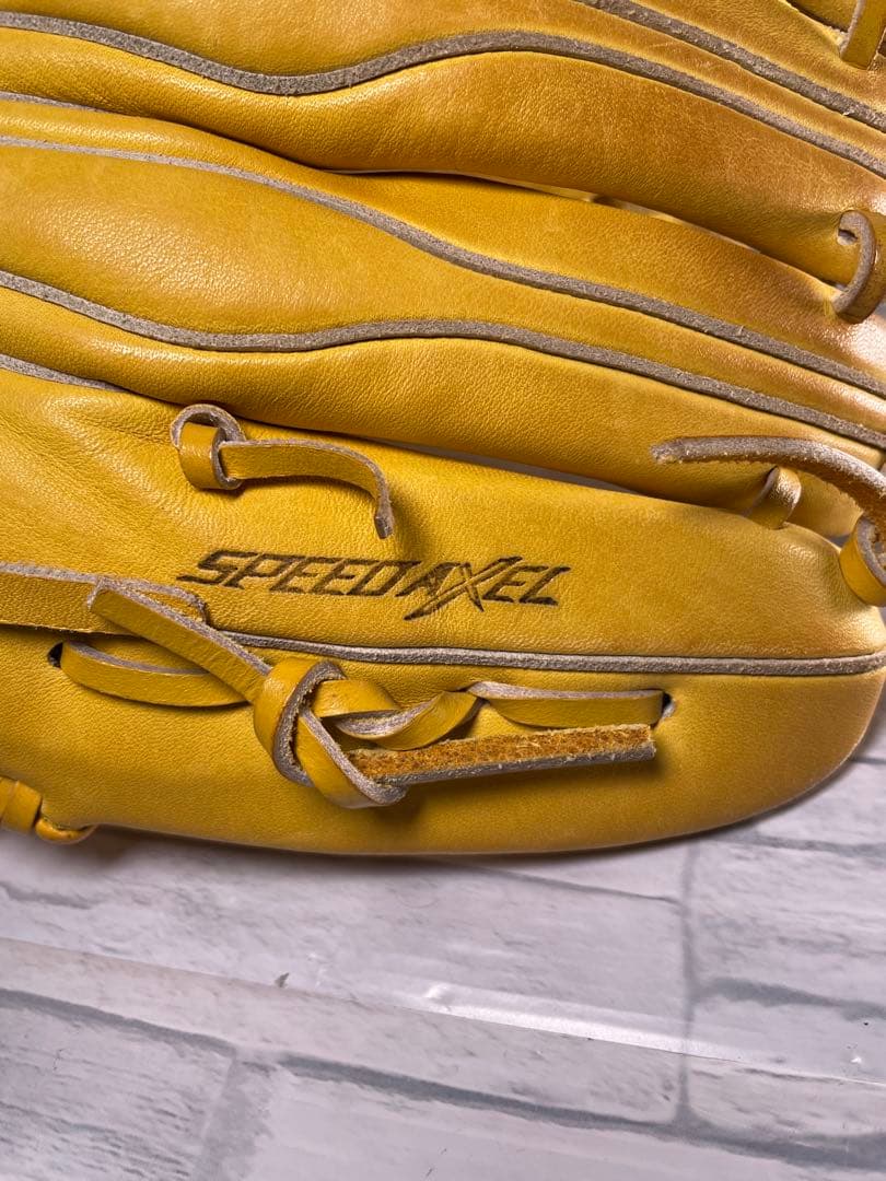 アシックス左投手用グローブ