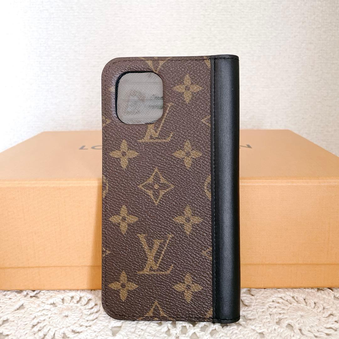 未使用級　LOUIS VUITTON iPhone 11 フォリオマカサー手帳型