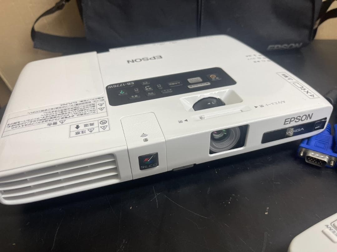 EPSON EB-1776W プロジェクター 212時間