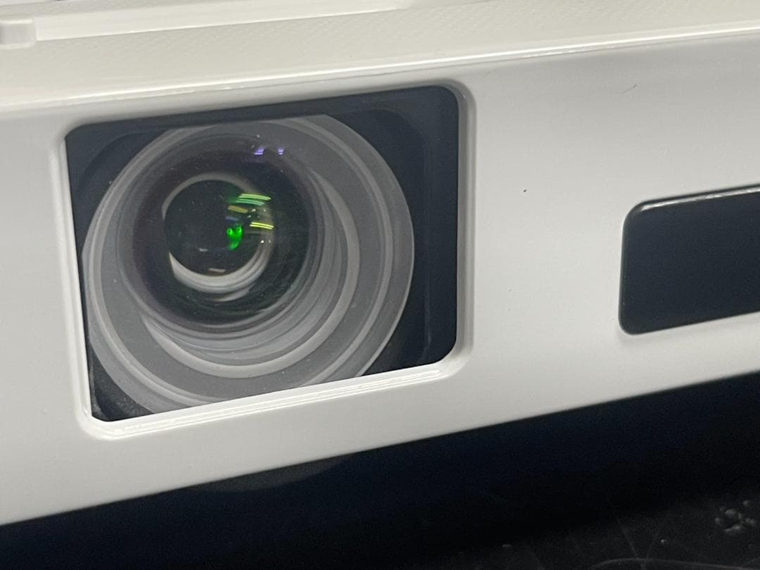 EPSON EB-1776W プロジェクター 212時間