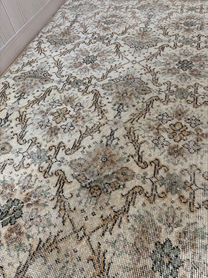 専用です❣️トルコビィンテージラグ☆クラシック花柄ラグ グリーンベージュ