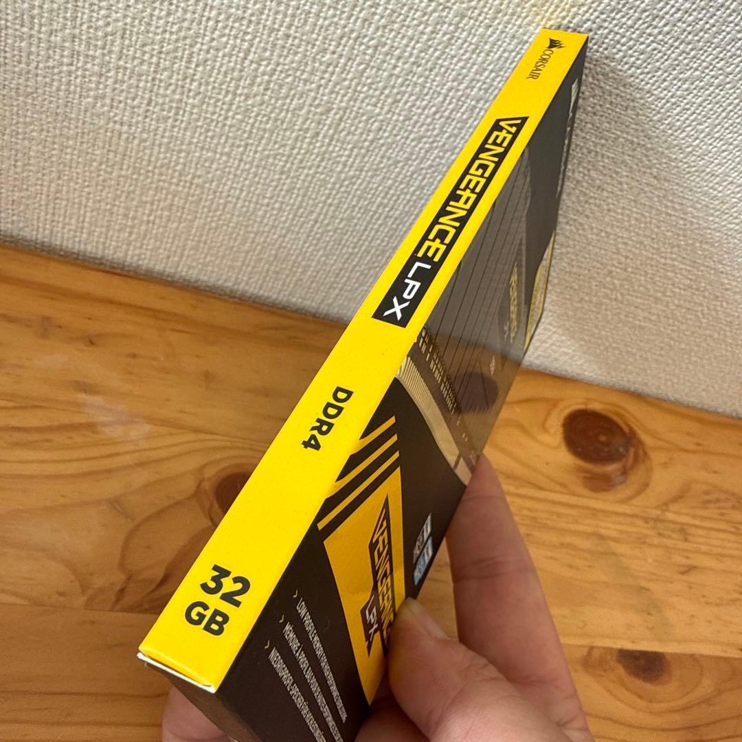 CORSAIR DDR4-3200MHz 32GB [16GB×2枚]