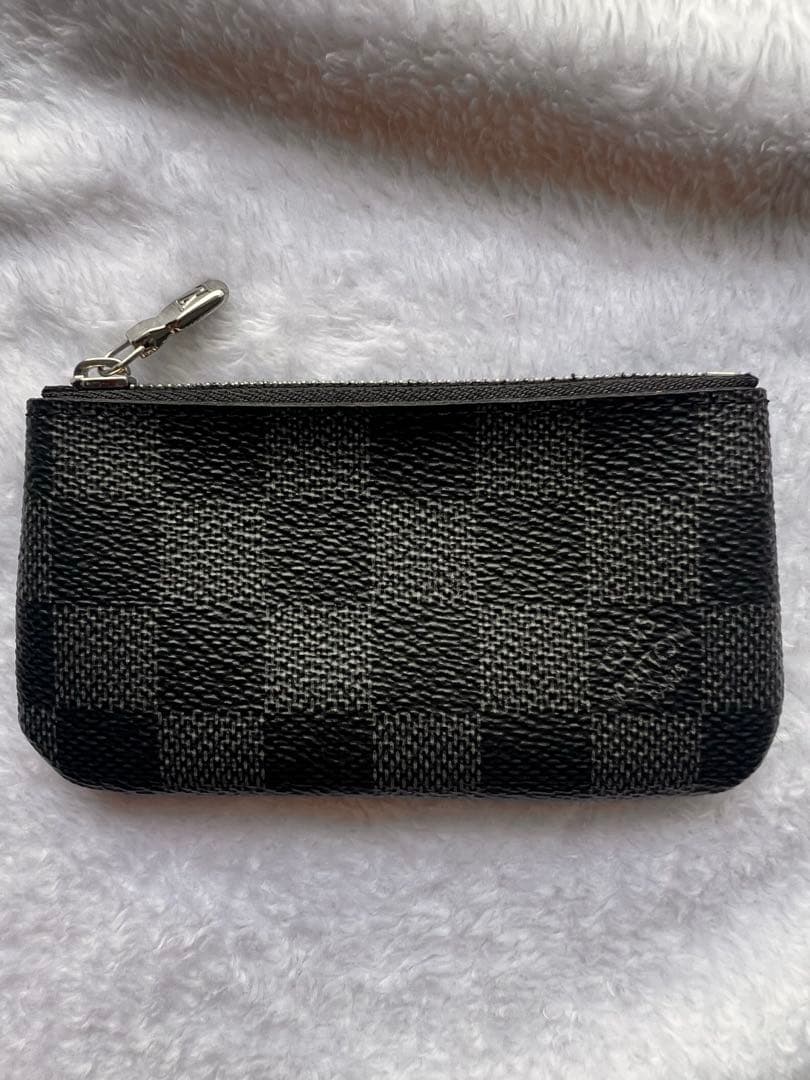 LOUIS VUITTON　ルイヴィトン　ケース　ダミエ　グラフィット