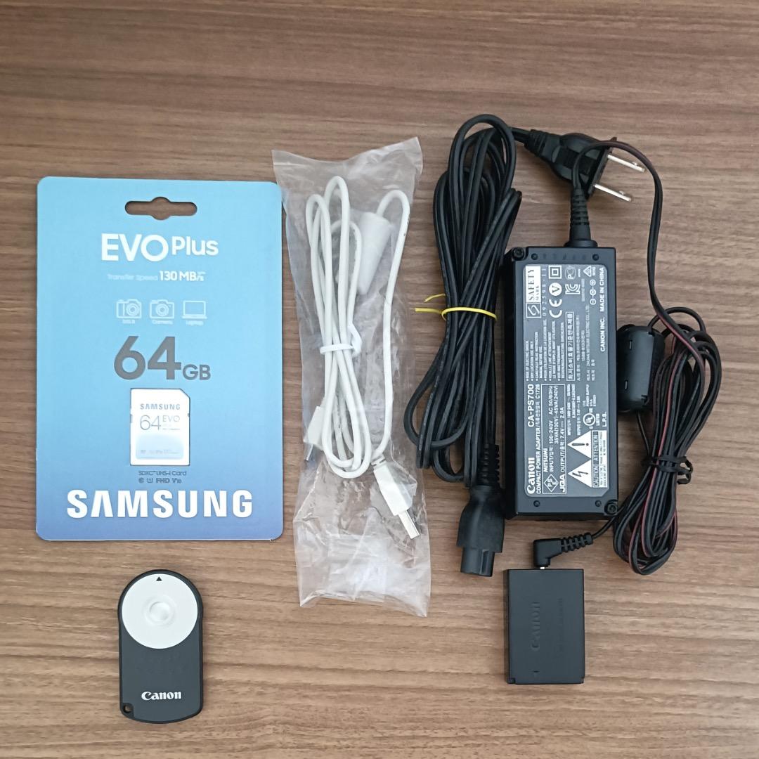 Canon EOS M2 ダブルレンズキット ブラック