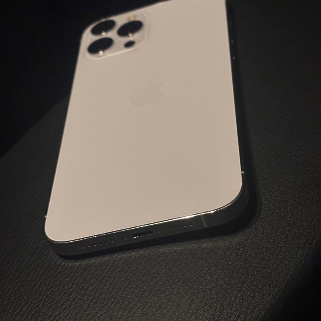 Apple iPhone 12 Pro Maxシルバー 本体