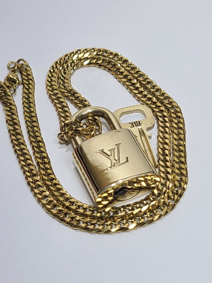 み*の様 正規品　LOUISVUITTON　パドロック　カデナ＆キー