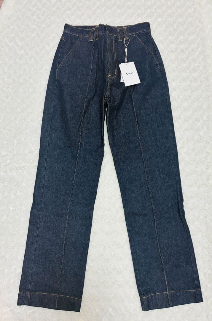 新品　AMERI アメリ　センタープレス ハイウェストストレートデニム　26 Ｌ