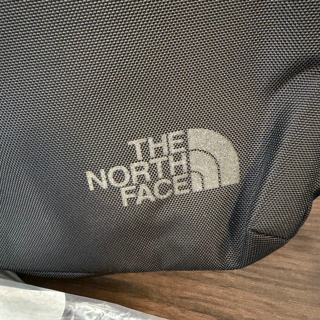 特価【新品】庫内保管品 THE NORTH FACE シャトル スリーウェイ