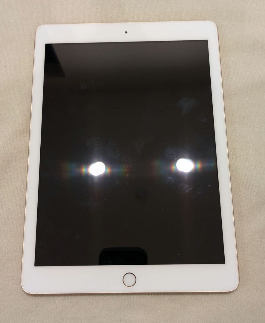 Apple iPad 第6世代 32GB Wi-Fi