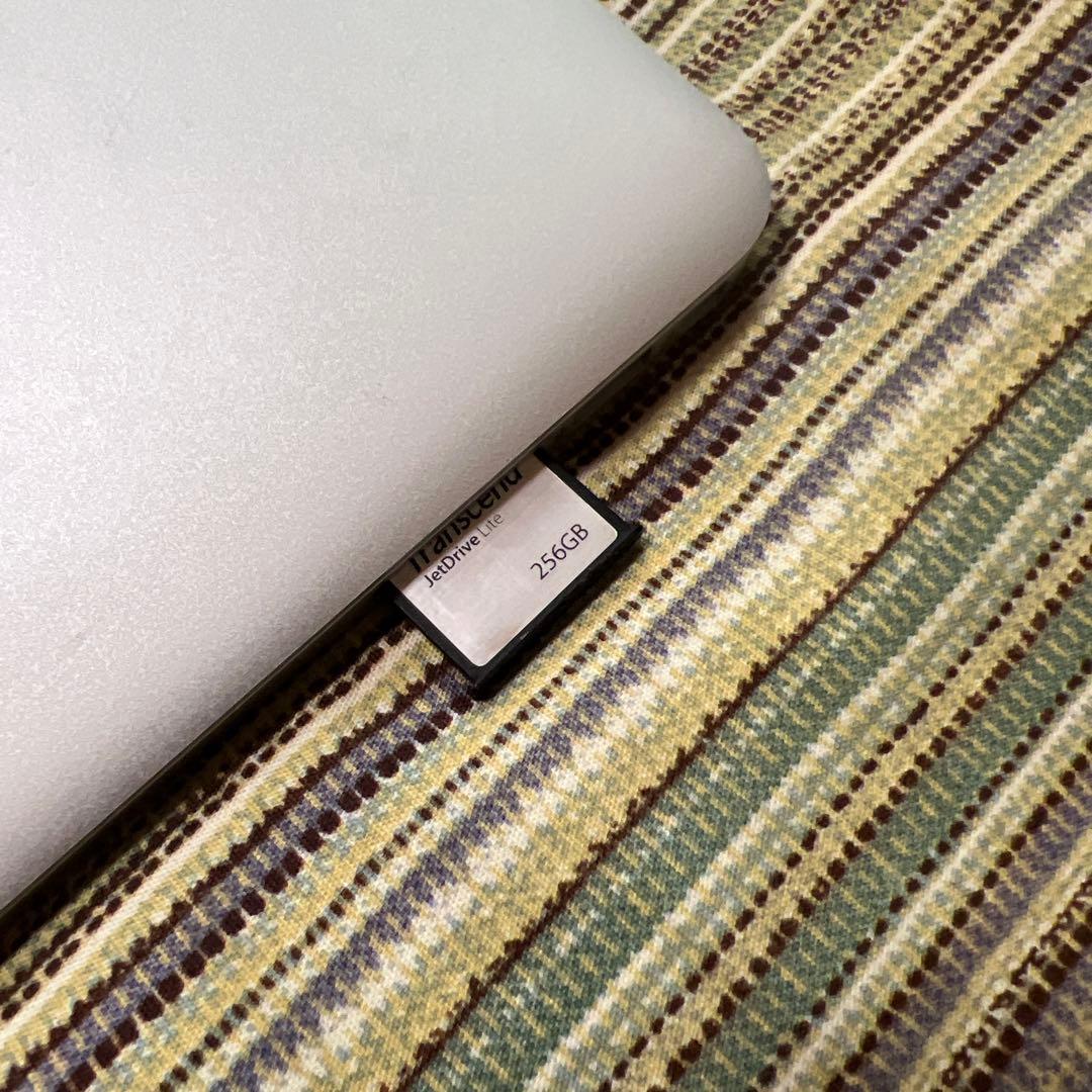 B*i様 macbookair 2015 A1466. i7. 8gb. 512