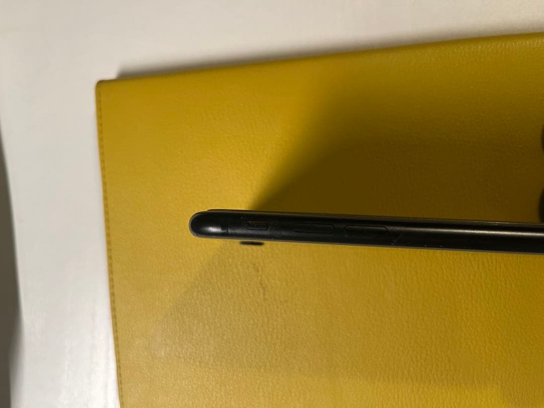 iPhone SE2 第2世代 128Gb ブラック