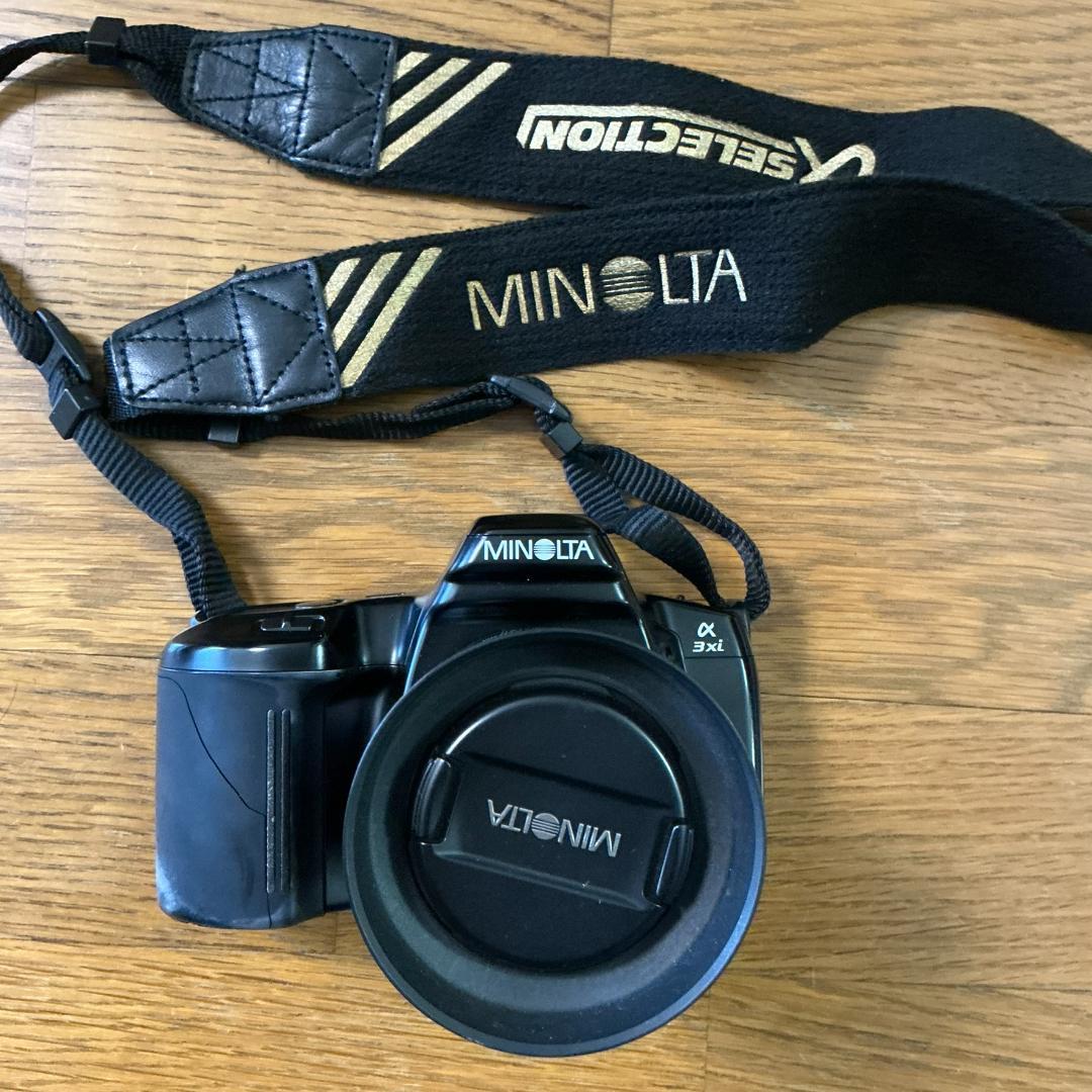 フィルムカメラ一眼レフ　ミノルタMINOLTA α3xi ズームレンズ2本つき