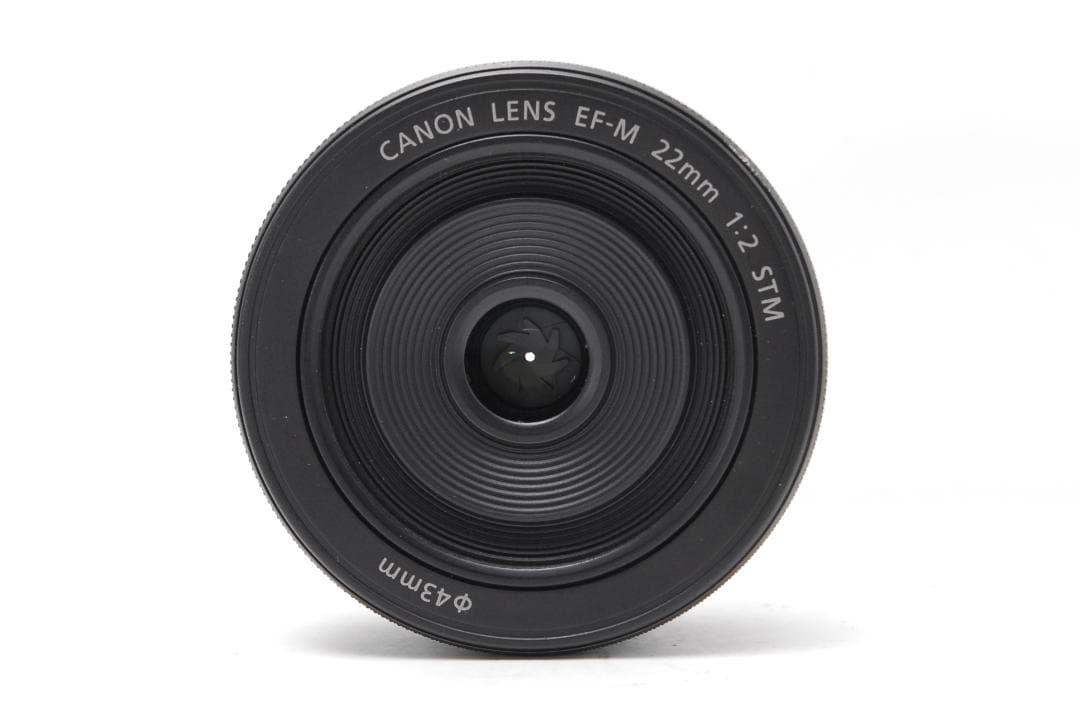 【極美品】明るくてぼけが綺麗な単焦点レンズ　Canon EF-M 22mm F2