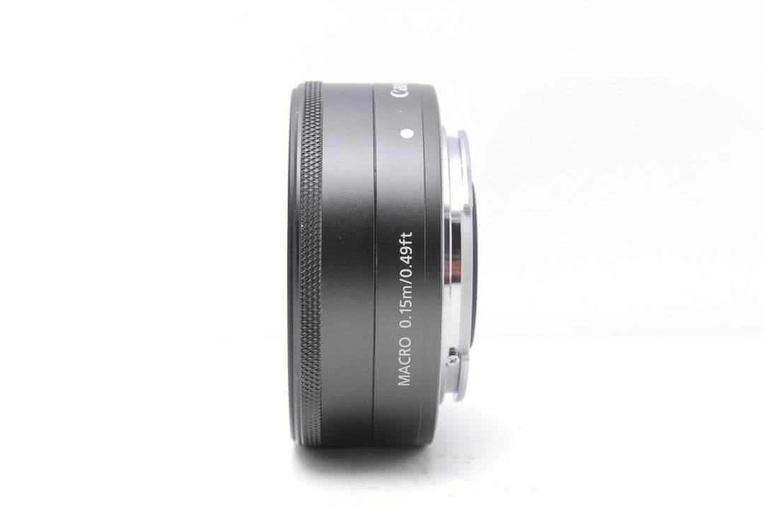 【極美品】明るくてぼけが綺麗な単焦点レンズ　Canon EF-M 22mm F2