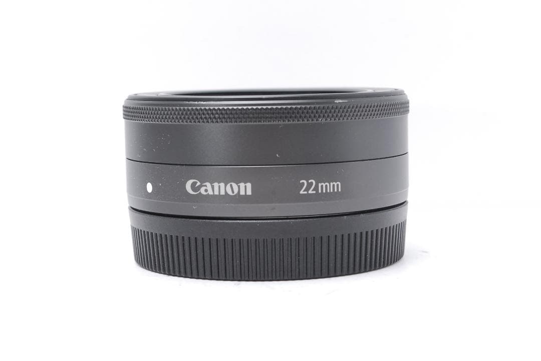 【極美品】明るくてぼけが綺麗な単焦点レンズ　Canon EF-M 22mm F2