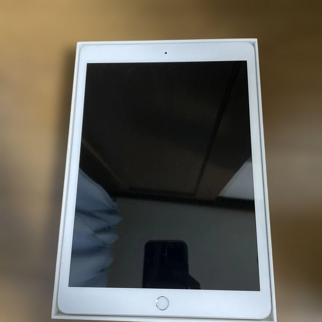 iPad 第6世代　　機能不良なし。動作確認済み