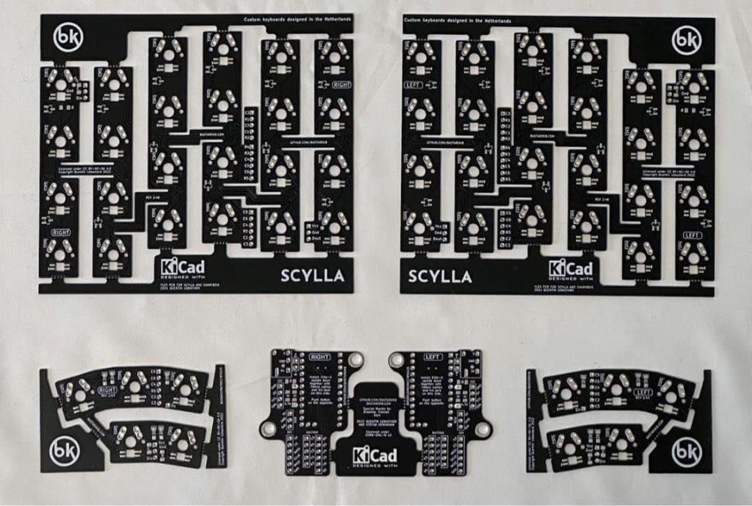 bastard keyboards Scylla PCBとパーツ類とケース