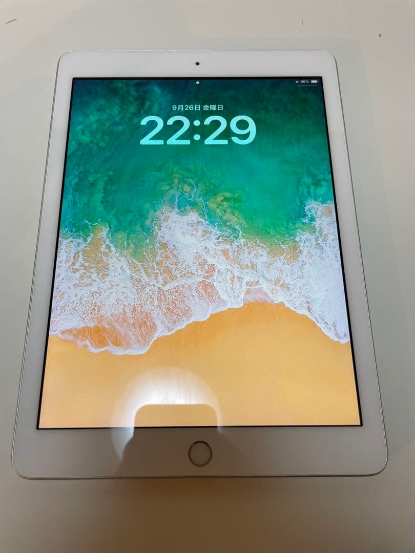 iPad 第6世代　Wi-Fi 32Gモデル