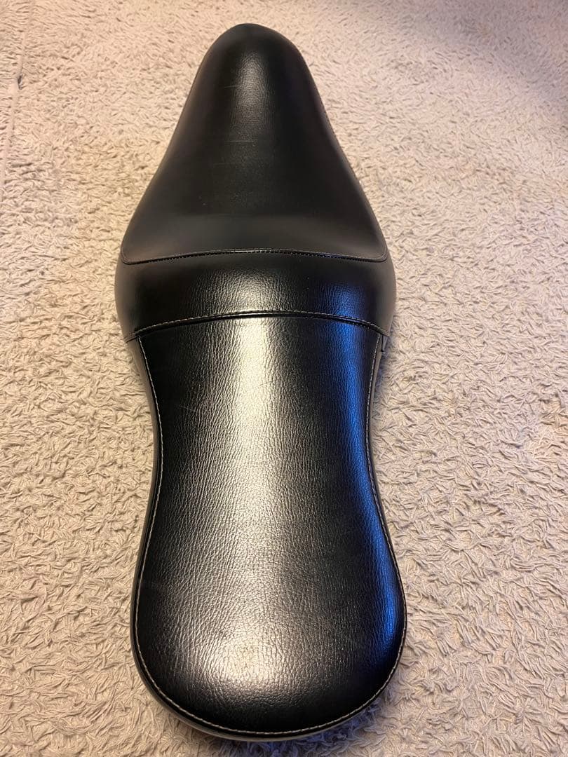 ハーレースポーツスター　シート　イージーライダース