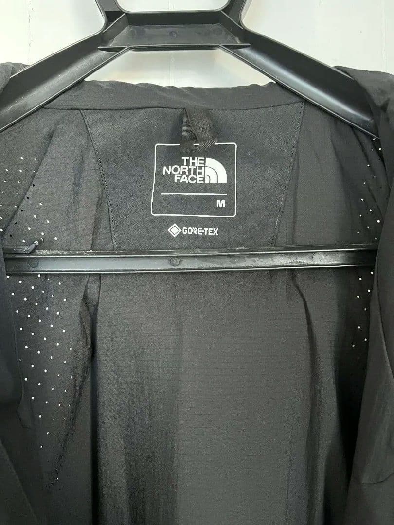 ノースフェイス　マウンテンジャケットNP61800 メンズM