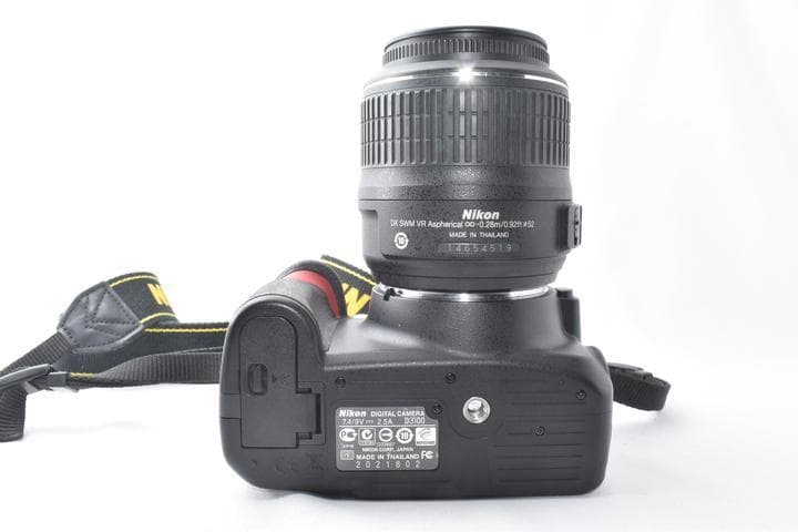 【美品】ニコン Nikon D3100 ブラック デジタル一眼レフカメラ