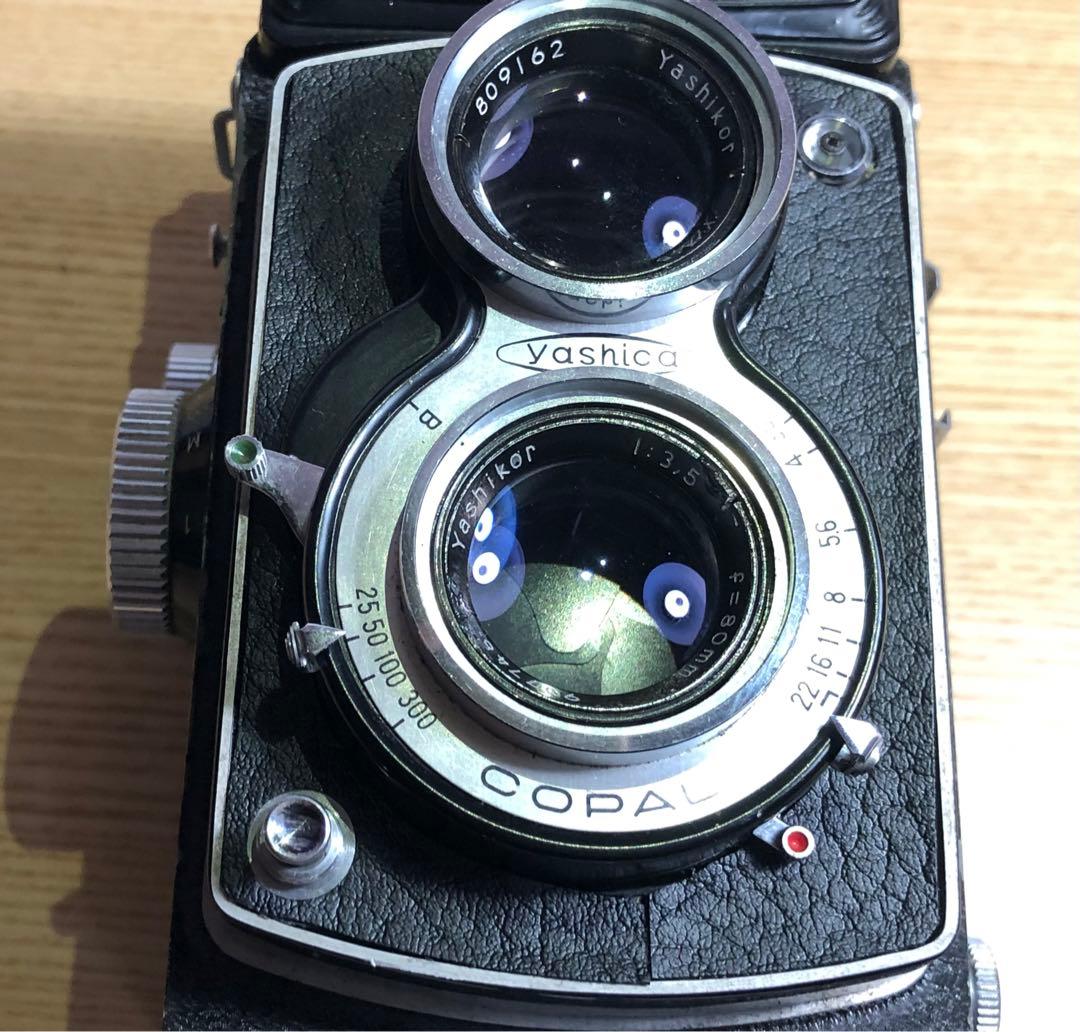 ☆YashicaFlex 二眼レフカメラ ケース付き2台セット動作確認済み