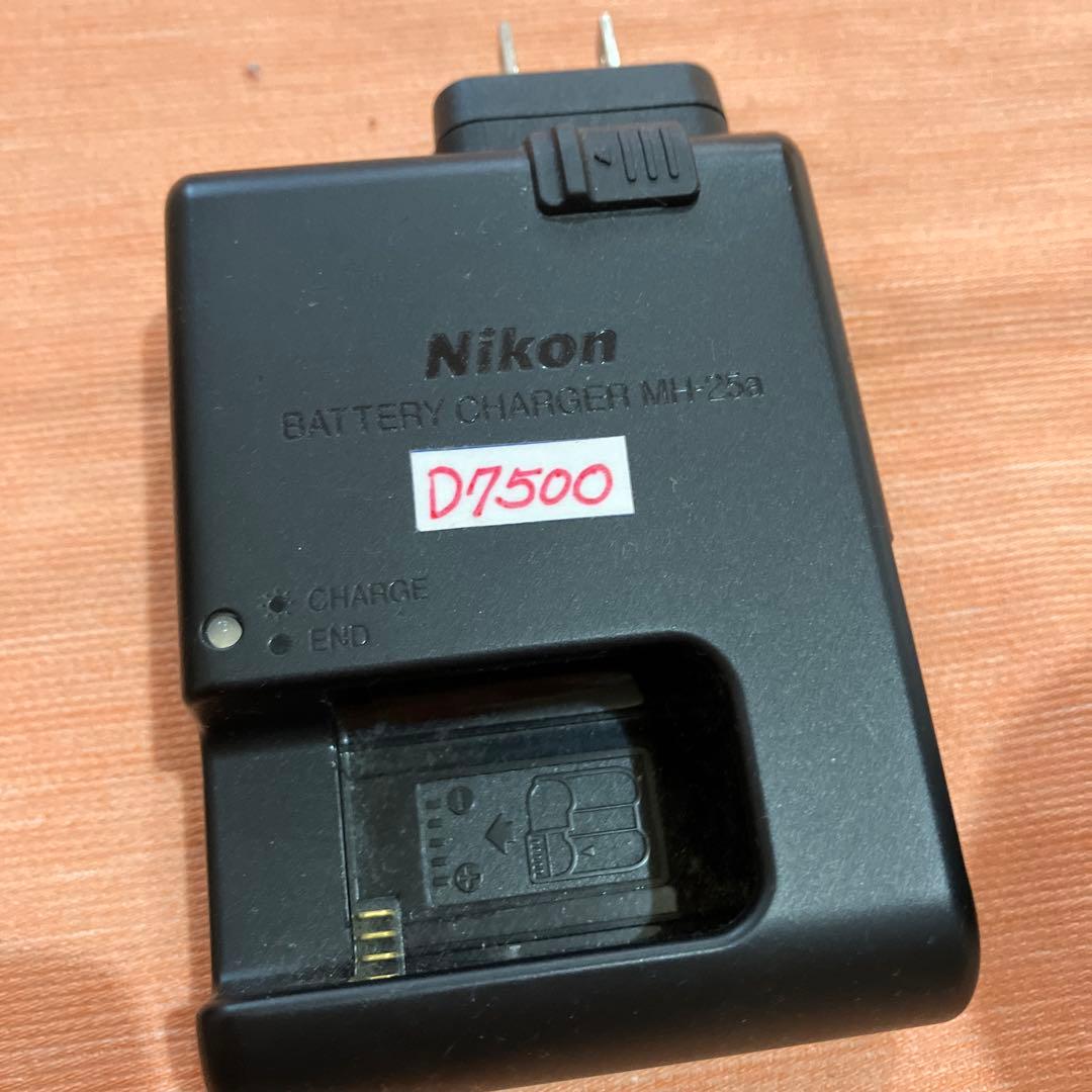 ⭐︎Nikon D7500 デジタル一眼レフカメラ レンズ付き
