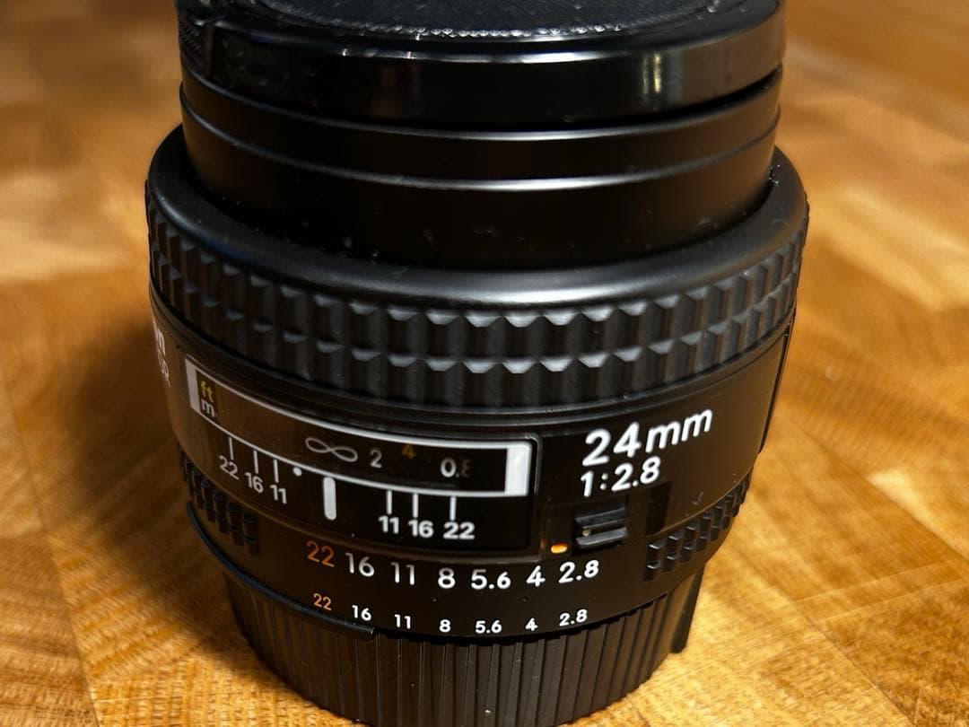 Nikon AF NIKKOR 24mm f/2.8 ニコン単焦点