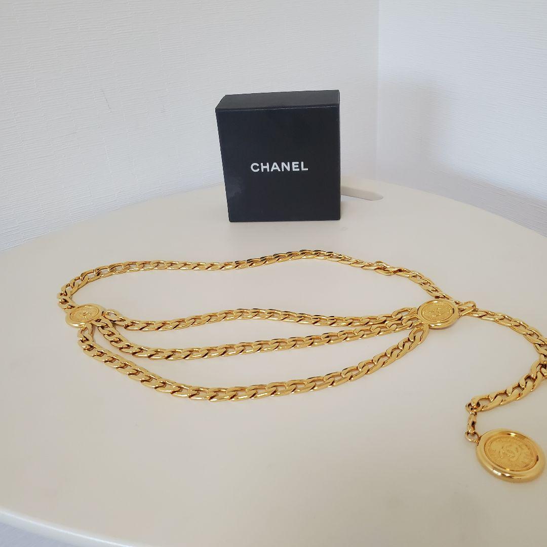 CHANEL ゴールド チェーンベルト ボックス付き