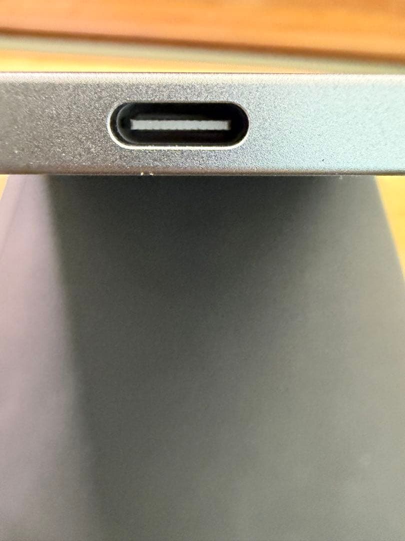 Apple iPad Air (M2) 13インチ 本体