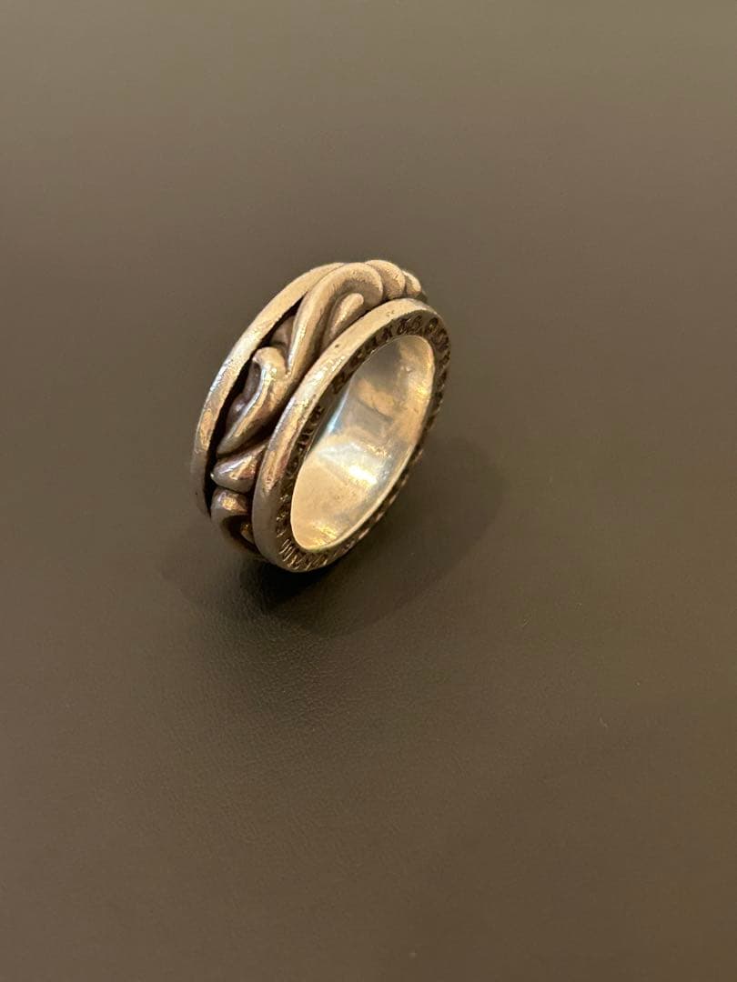 クロムハーツ スピナースクロールリング