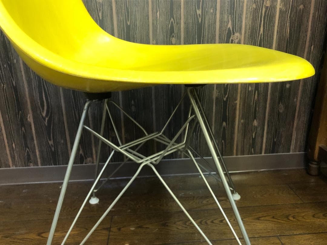 〈即購入可〉ハーマンミラー イームズ チェア ビンテージ イエロ 現状渡し