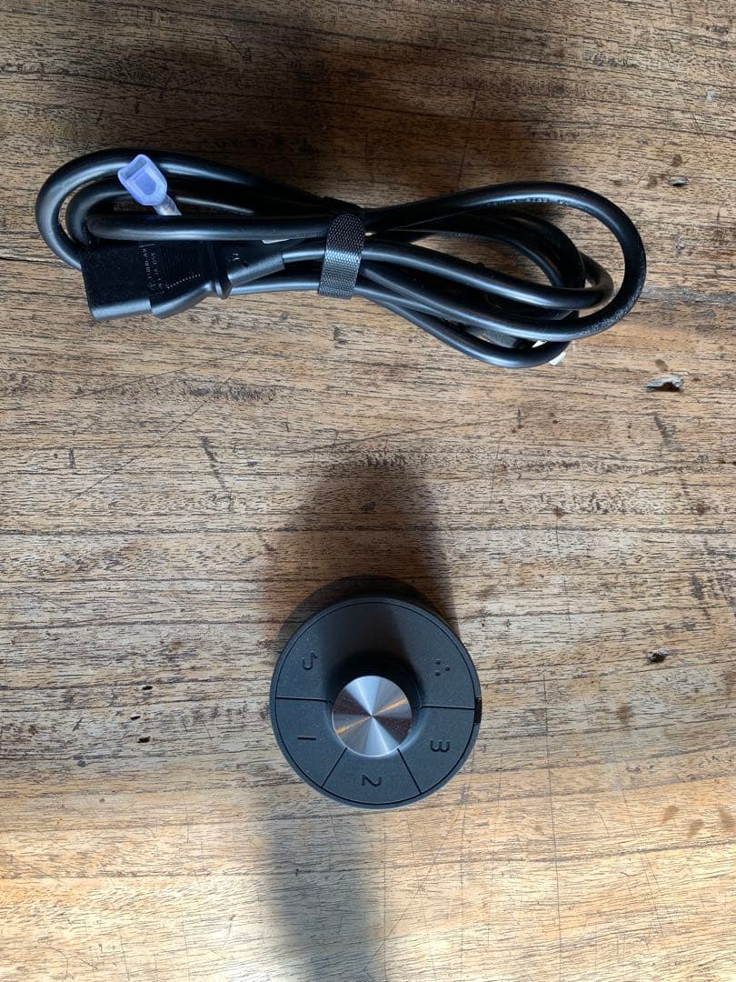 【美品】BenQ PhotoVue SW272Q ディスプレイ本体