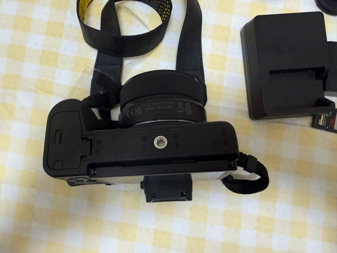 (ショット数1790) ニコンZ50 + DX 24mm f1.7 おまけ付き