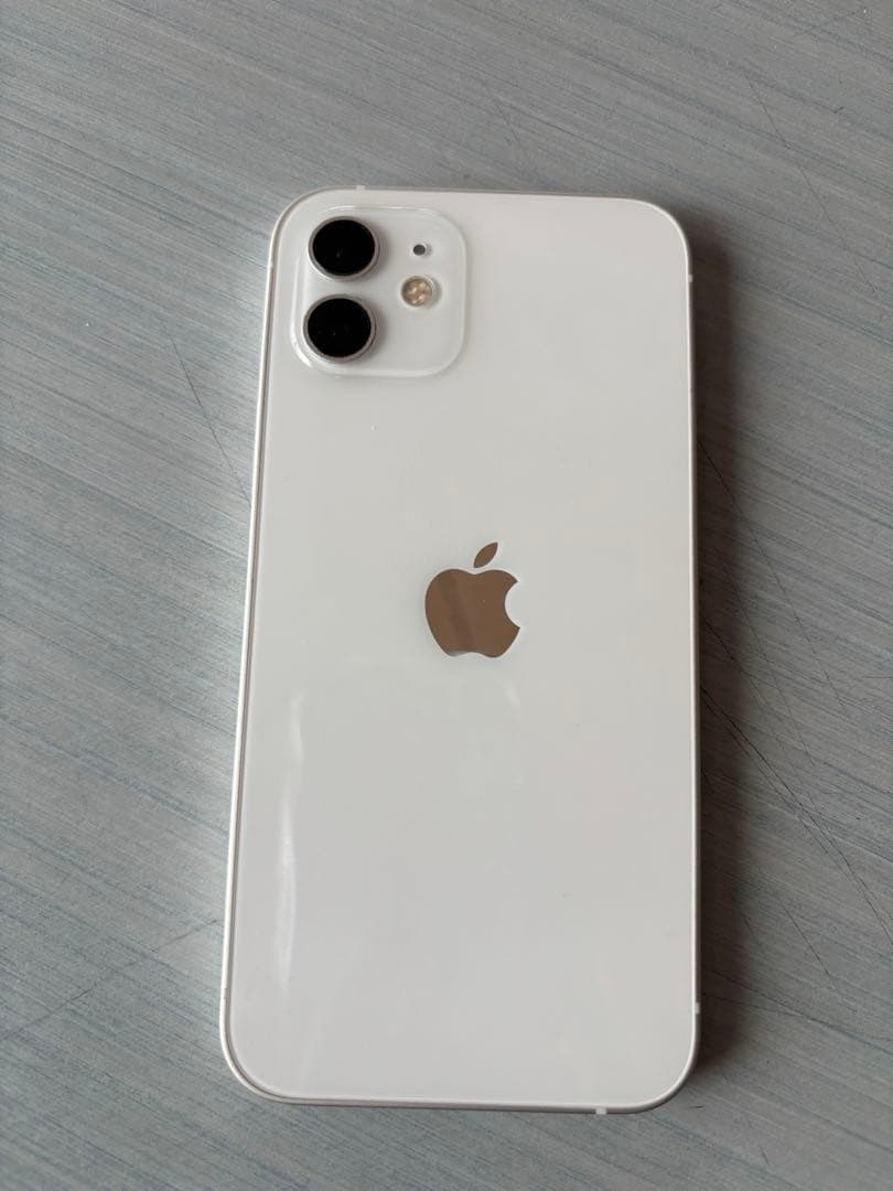 Apple iPhone 12 ホワイト　64GB