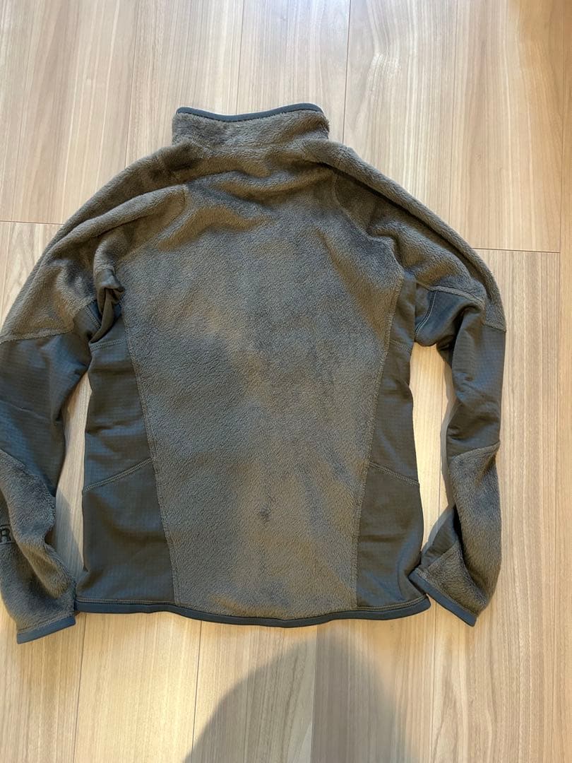 patagonia フリースジャケット グレー