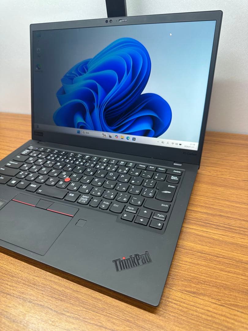 Windowsノート本体 X1 Carbon Gen 7th i7-10710 16Gb 256Gb