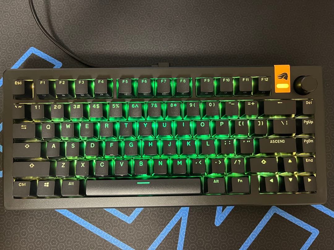 GLORIOUS GMMK 3 HE メカニカルキーボード